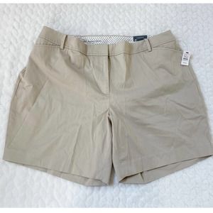 Talbots Perfect Shorts Khaki Tan  7 1/2" Inseam 20W Plus Petite